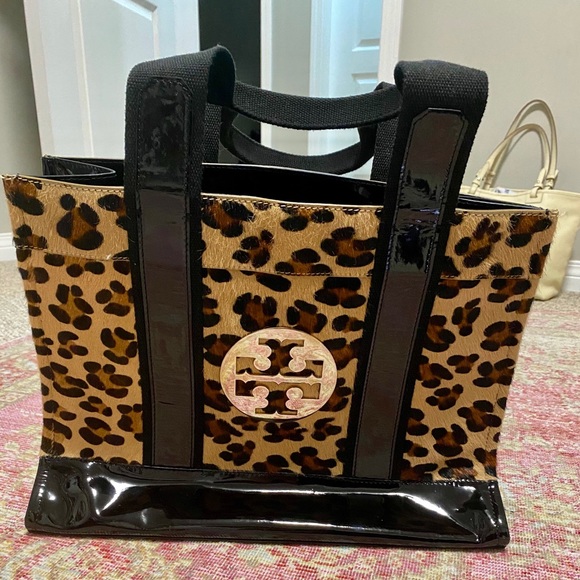 Tory Burch Handbags - Tory burch ella tote pony hair.